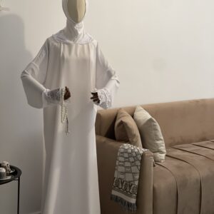 ABAYA SALAT